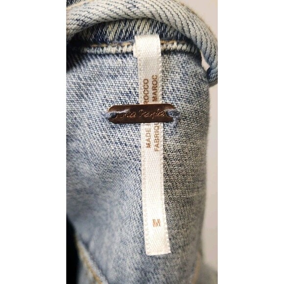 Free People Rumors Acid Washed Indigo Denim Jean Trucker Jacket Medium - Picture 10 of 15
